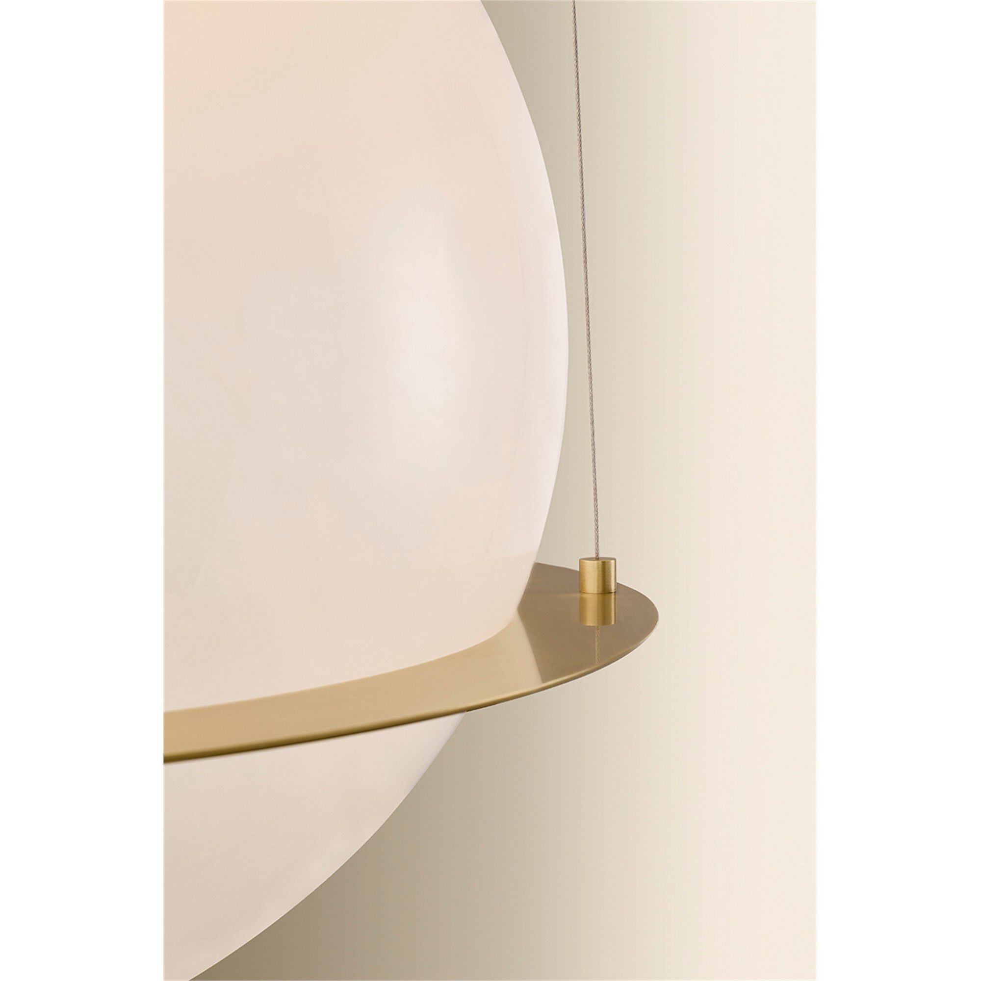 Neutrion Medium Pendant Light,